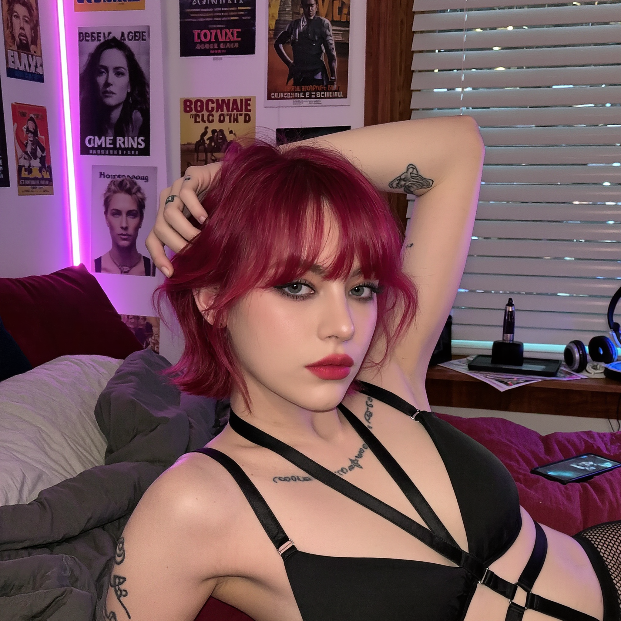 ScarletDream - Cam Girl